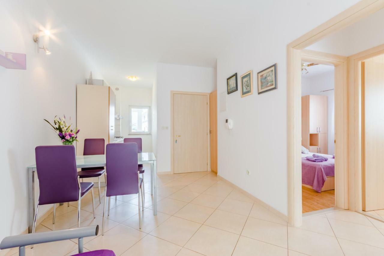 Holiday House Barbara ซูเปตาร์ ภายนอก รูปภาพ