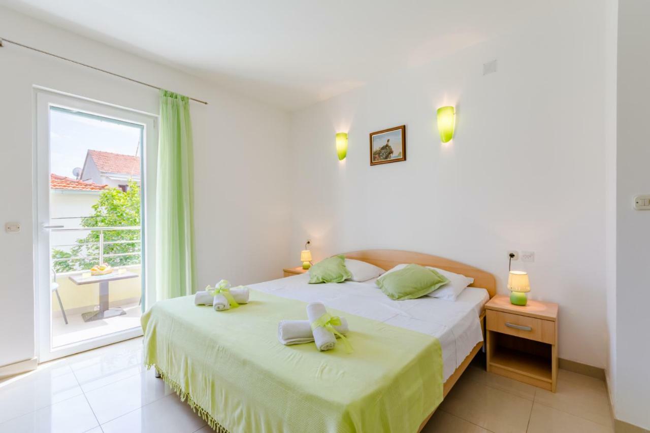 Holiday House Barbara ซูเปตาร์ ภายนอก รูปภาพ