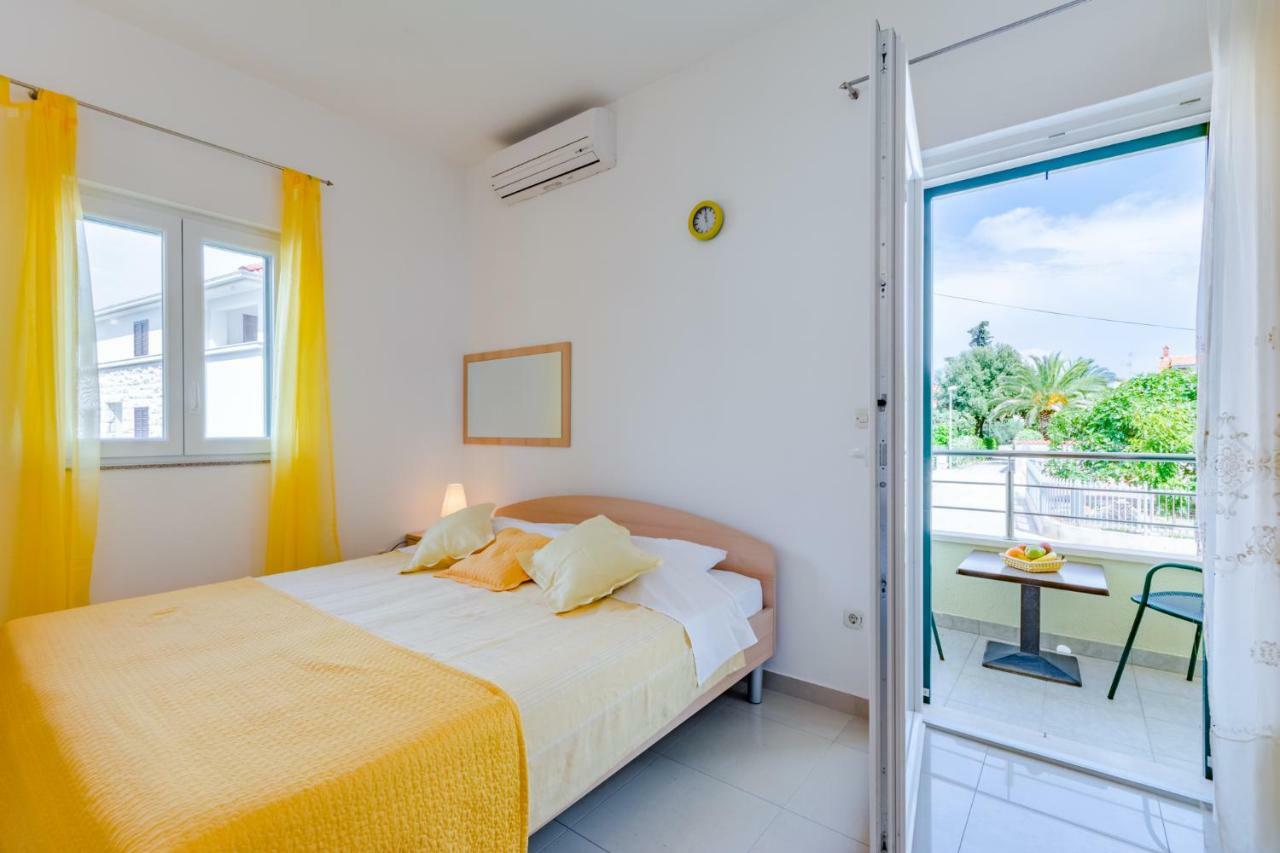 Holiday House Barbara ซูเปตาร์ ภายนอก รูปภาพ